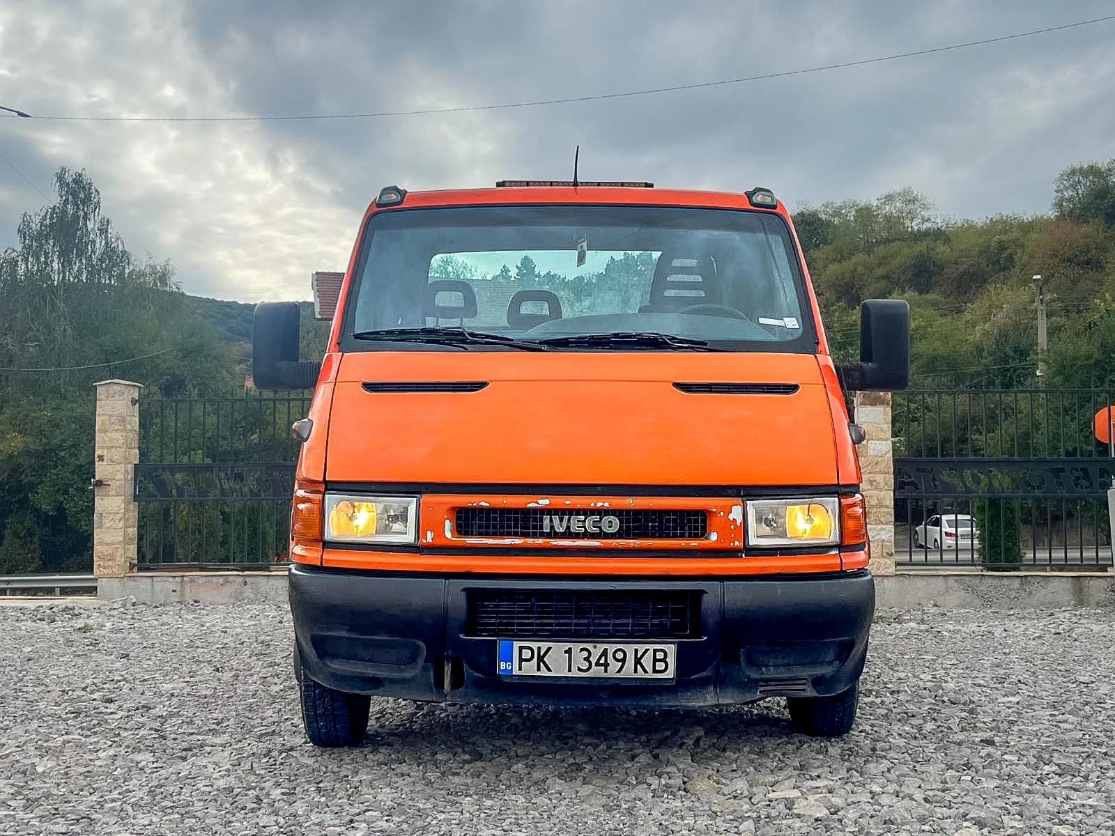 Iveco Daily 35C11 МНОГО ДОБРО СЪСТОЯНИЕ! ОБСЛУЖЕН!  - изображение 2