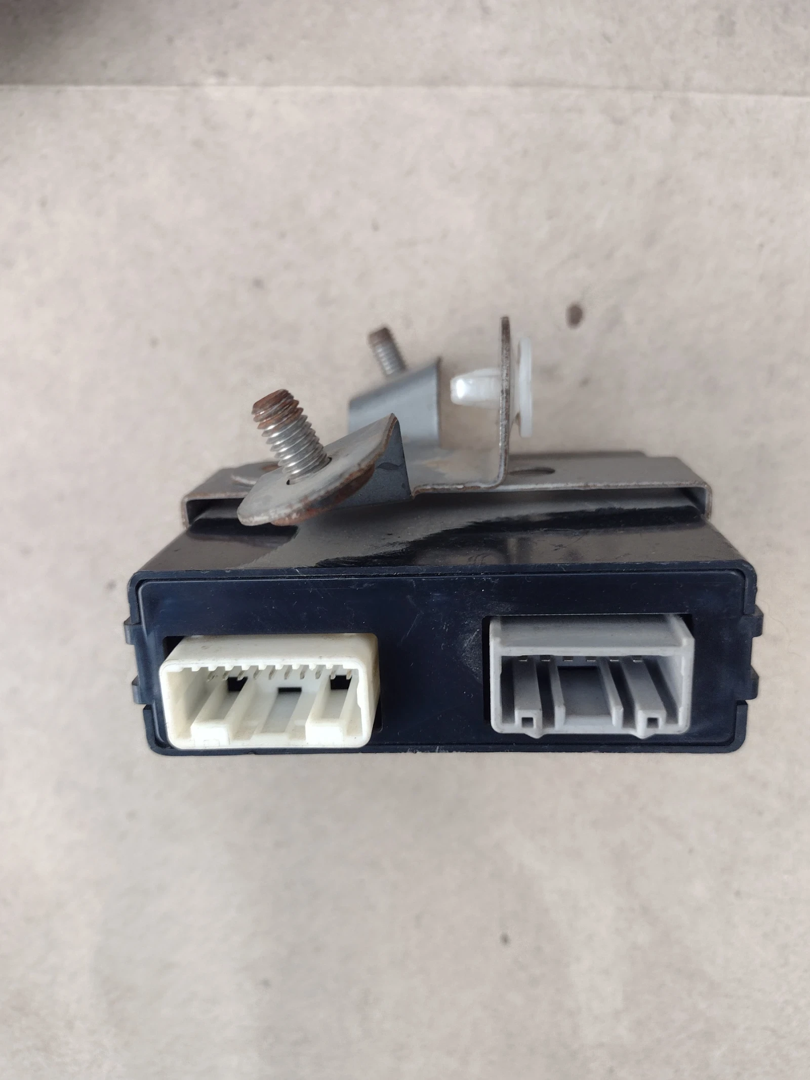 89050-10010  ����� ����� ��������  TOYOTA C-HR    180811-10040   ADVICS | Mobile.bg � ����������� 4