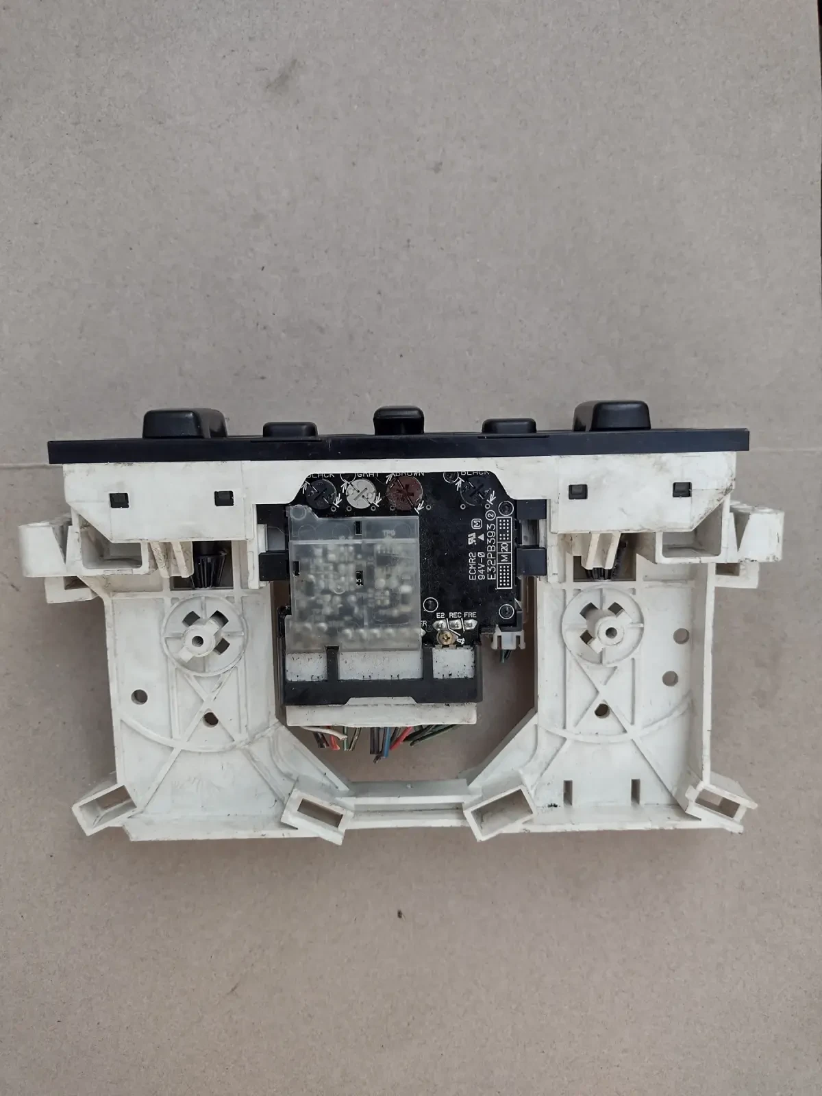 MR398658    Mitsubishi Space Wagon III  MR398658 | Mobile.bg   2