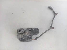 Брава преден капак Фолксваген Туран 