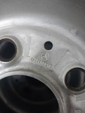 Джанти за Mercedes-Benz 190, снимка 2 - Гуми и джанти - 52991075