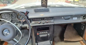 Mercedes-Benz 115 220D, снимка 11