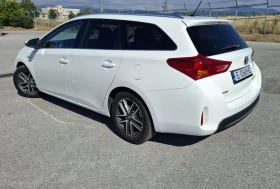 Обява за продажба на Toyota Auris 1.8 Hybrid ~17 000 лв. - изображение 5