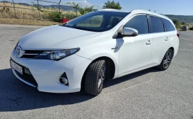 Обява за продажба на Toyota Auris 1.8 Hybrid ~17 000 лв. - изображение 2
