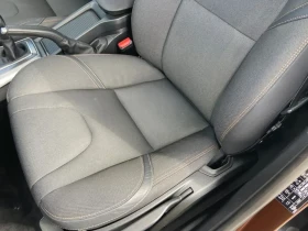 Volvo V40 Cross Country 2.0d-Изключително запазен!, снимка 6 - Автомобили и джипове - 53637045