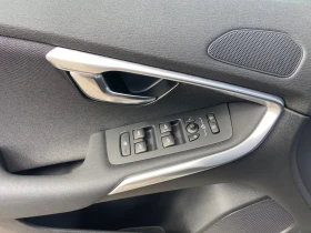 Volvo V40 Cross Country 2.0d-Изключително запазен!, снимка 5 - Автомобили и джипове - 53637045