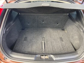 Volvo V40 Cross Country 2.0d-Изключително запазен!, снимка 15 - Автомобили и джипове - 53637045