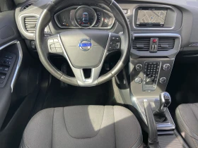 Volvo V40 Cross Country 2.0d-Изключително запазен!, снимка 8 - Автомобили и джипове - 53637045