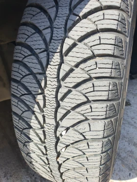 VW Golf - 1600 € / 3129.33 лв. - 53863693 17