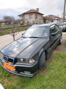 BMW 318 i - 4500 € / 8801.24 лв. - 15855020 4