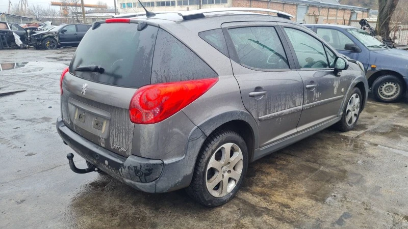 Peugeot 207 1.6БЕНЗИН, снимка 6 - Автомобили и джипове - 39267268