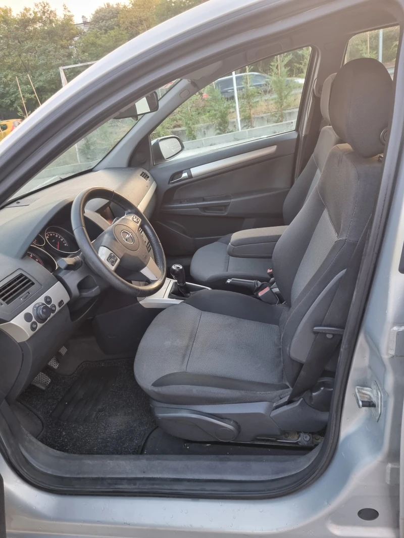 Opel Astra, снимка 5 - Автомобили и джипове - 47154303