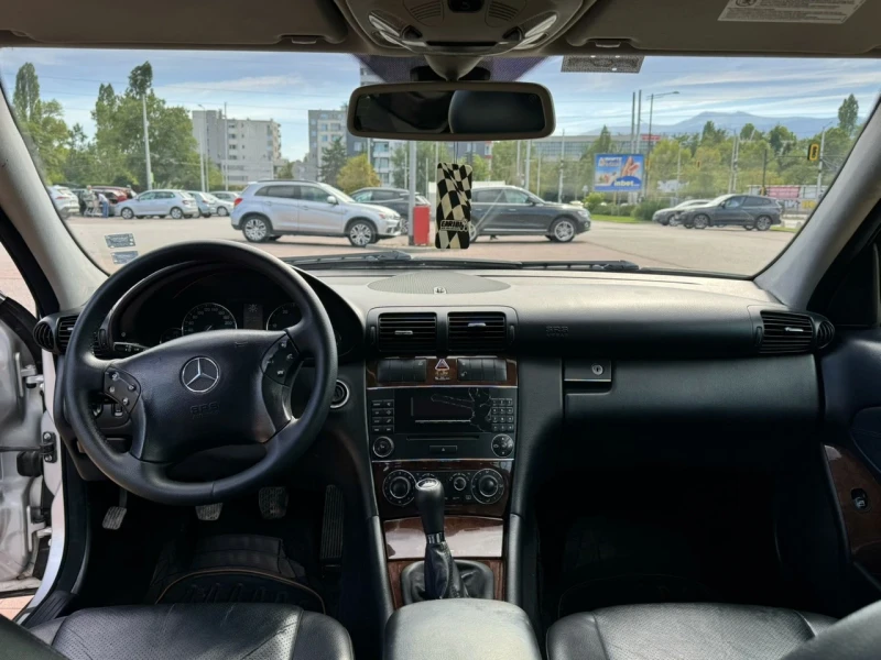 Mercedes-Benz C 220 2.2 150к.с, снимка 10 - Автомобили и джипове - 47321181