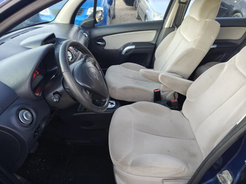 Citroen C3 1.4 автоматик , снимка 11 - Автомобили и джипове - 48310502