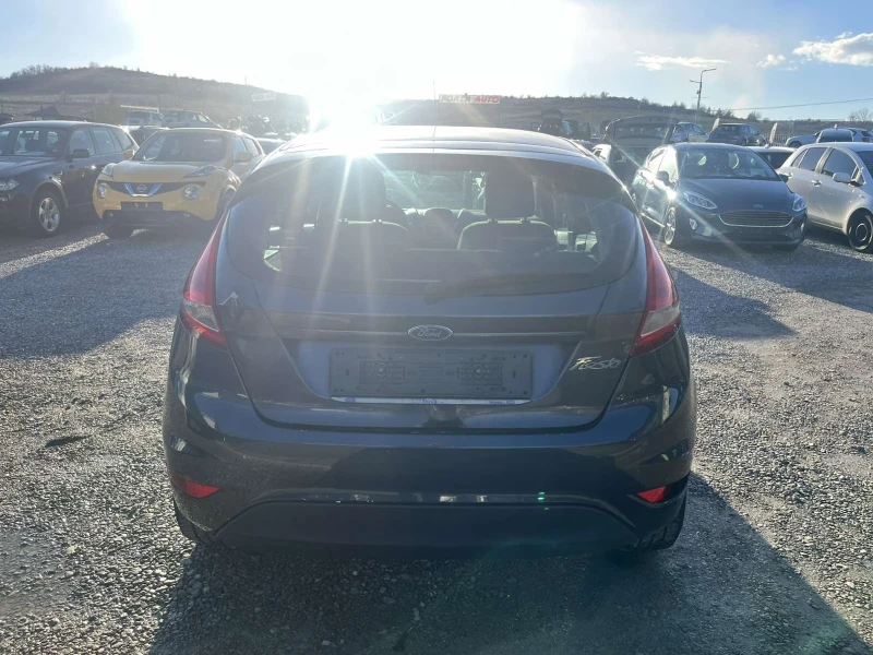 Ford Fiesta 1.4 Бензин газ, снимка 6 - Автомобили и джипове - 48911397