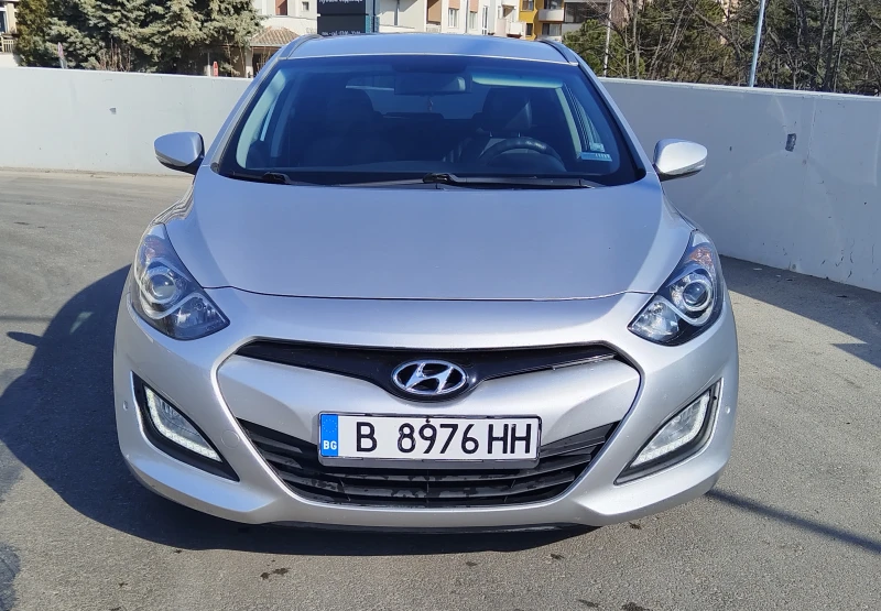 Hyundai I30, снимка 1 - Автомобили и джипове - 49134904