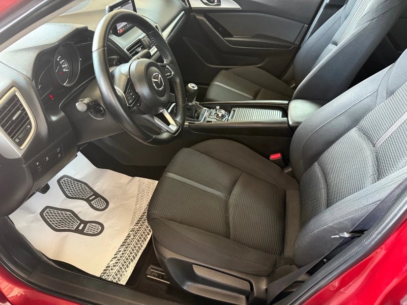 Mazda 3 1.5 SKYACTIV SEDAN, снимка 8 - Автомобили и джипове - 50537084