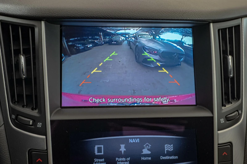 Infiniti Q 60/AWD/Подгрев/Камера/BOSE/Шибедах/Coupe, снимка 14 - Автомобили и джипове - 51726851