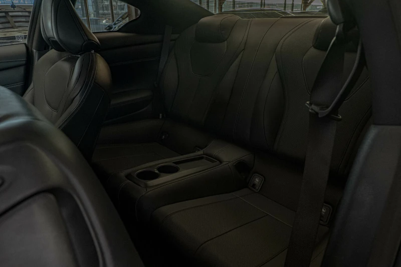 Infiniti Q 60/AWD/Подгрев/Камера/BOSE/Шибедах/Coupe, снимка 10 - Автомобили и джипове - 51726851
