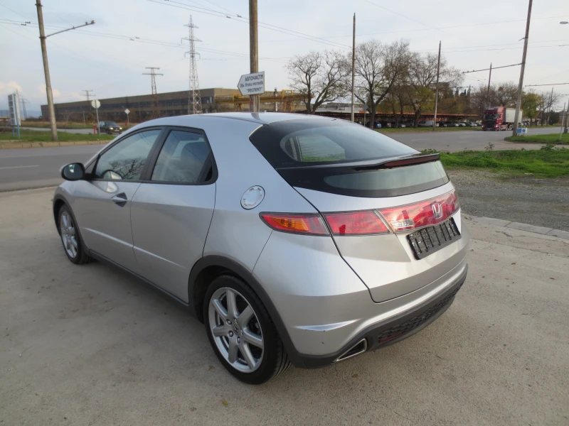 Honda Civic 2.2 I-CTDI , снимка 7 - Автомобили и джипове - 52652402