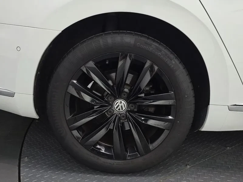 VW Arteon 2.0 Tdi Prestige, снимка 5 - Автомобили и джипове - 55888221