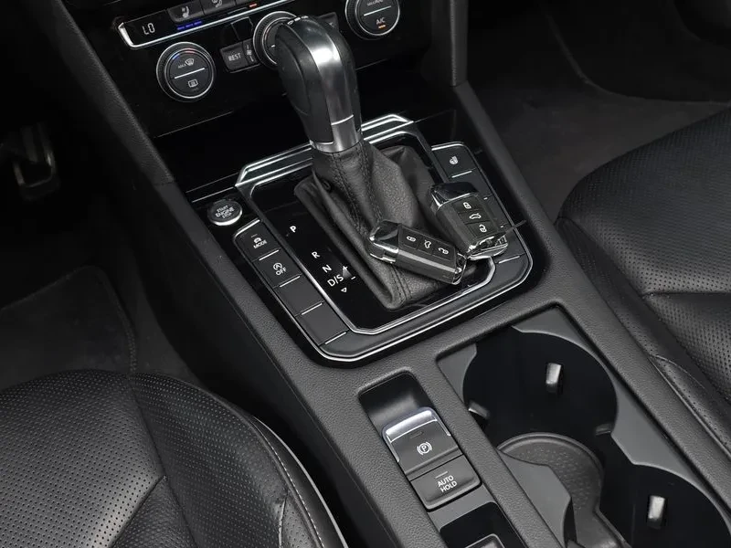 VW Arteon 2.0 Tdi Prestige, снимка 9 - Автомобили и джипове - 55888221