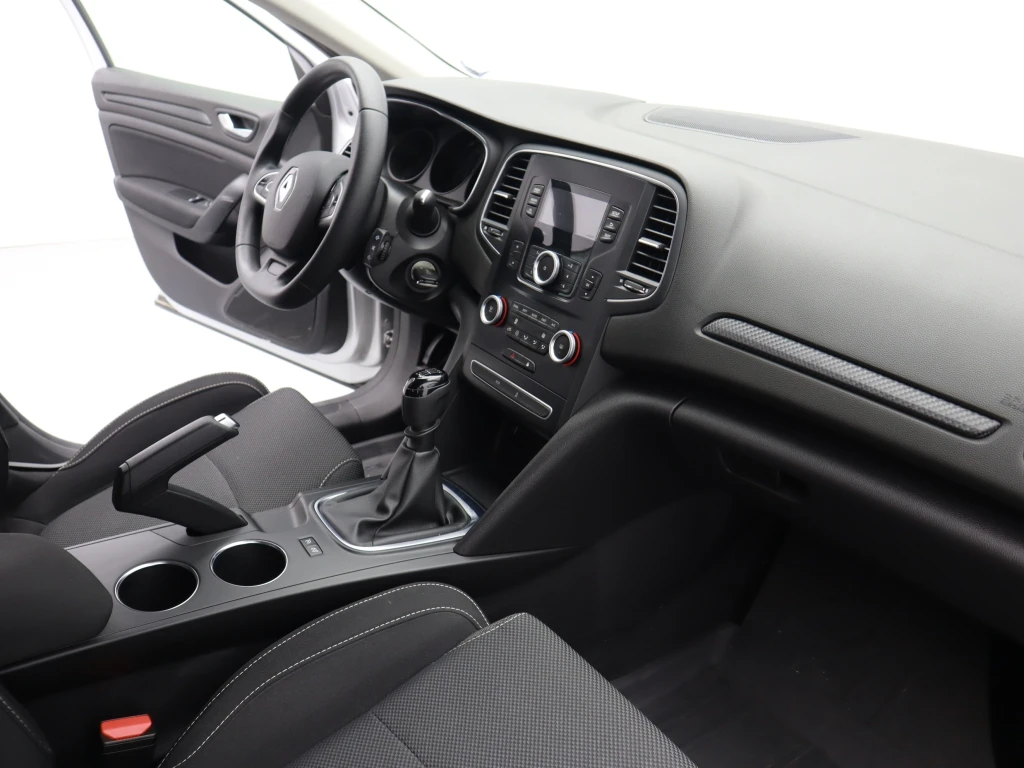 Renault Megane  - изображение 8