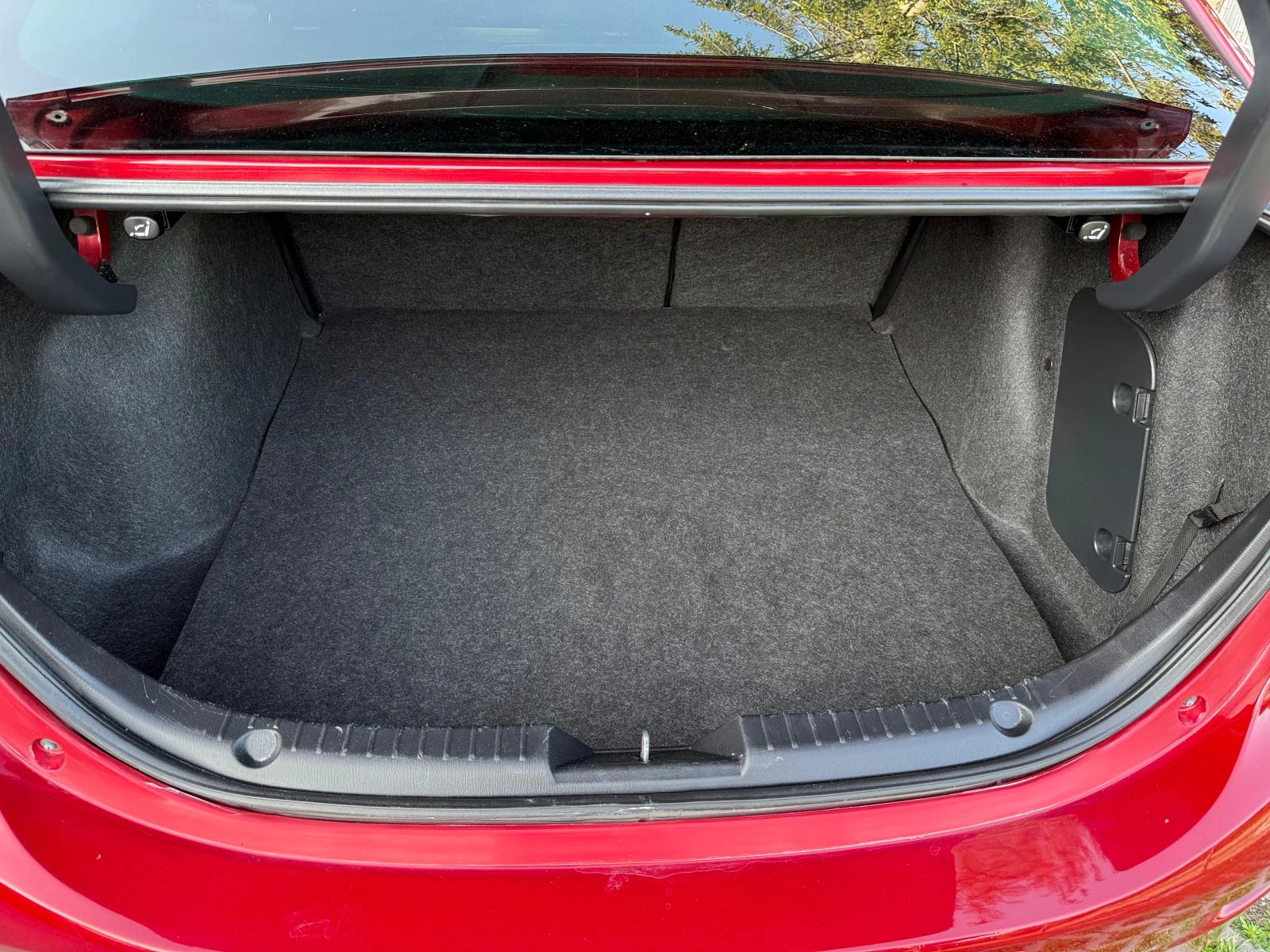 Mazda 3 1.5 SKYACTIV SEDAN | Mobile.bg — изображение 11