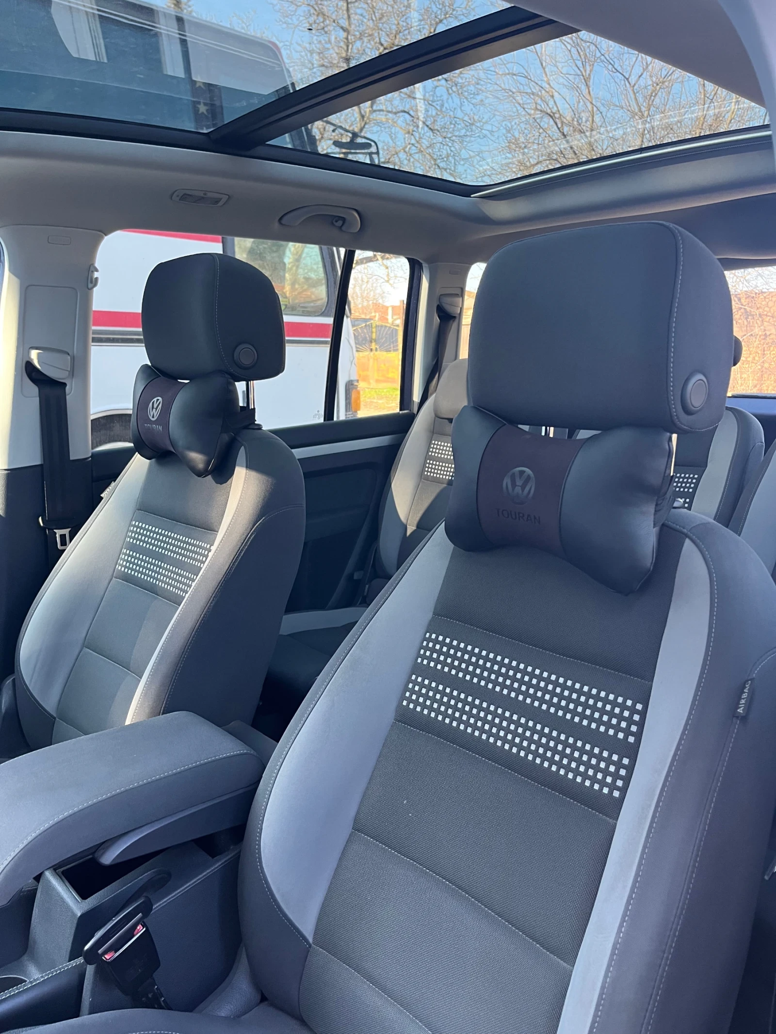 VW Touran 2.0 Панорама 7 места - изображение 6
