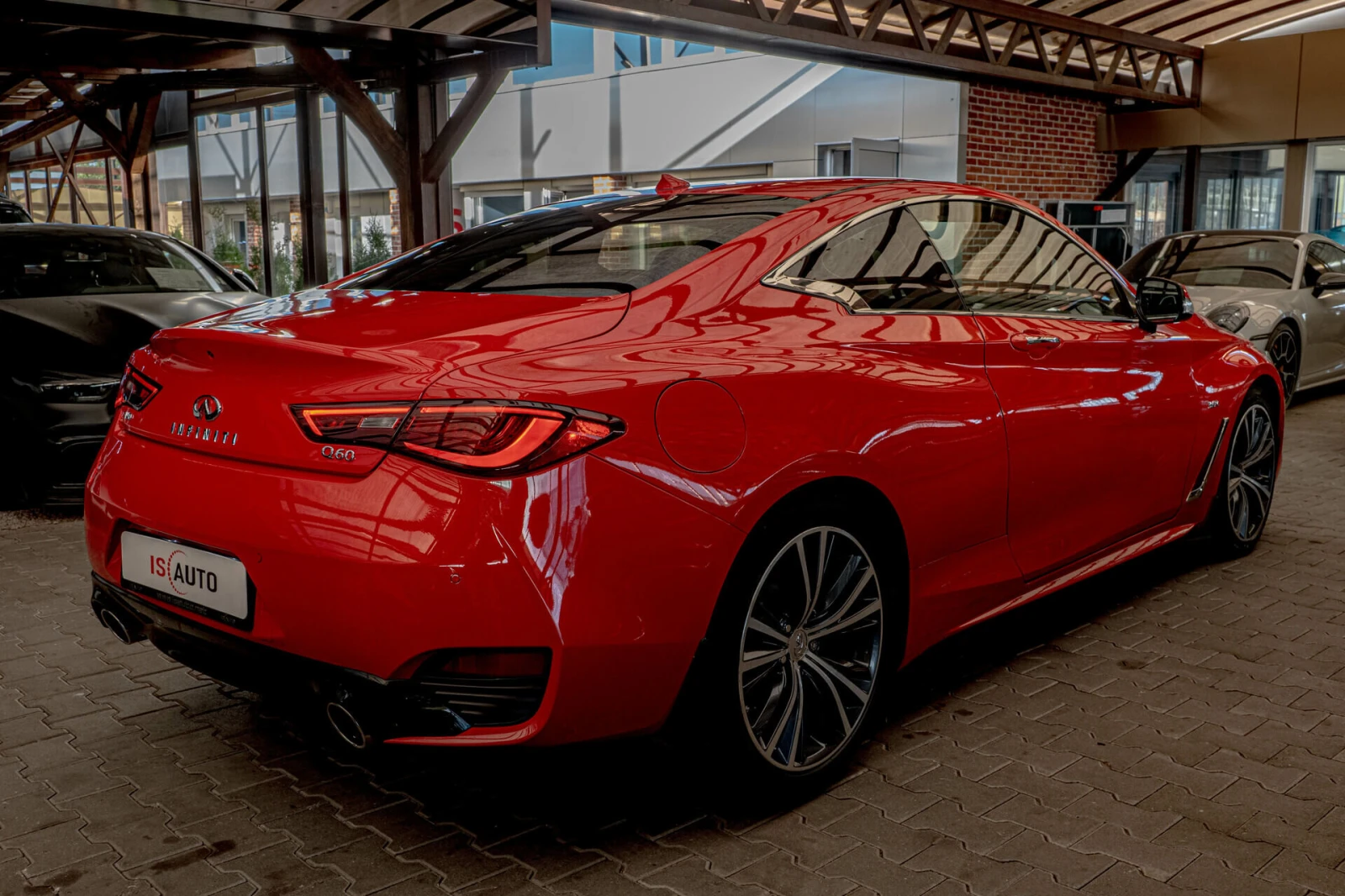 Infiniti Q 60/AWD/Подгрев/Камера/BOSE/Шибедах/Coupe - изображение 6