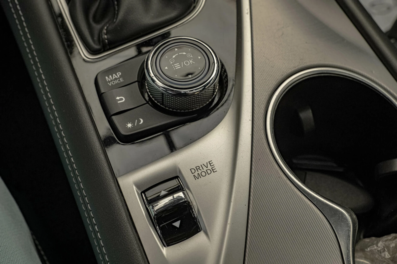 Infiniti Q 60/AWD///BOSE//Coupe | Mobile.bg   12