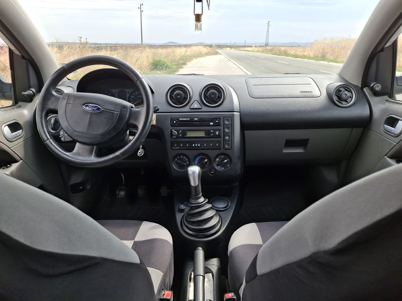 Ford Fiesta D 1, 4 Duratec - изображение 4