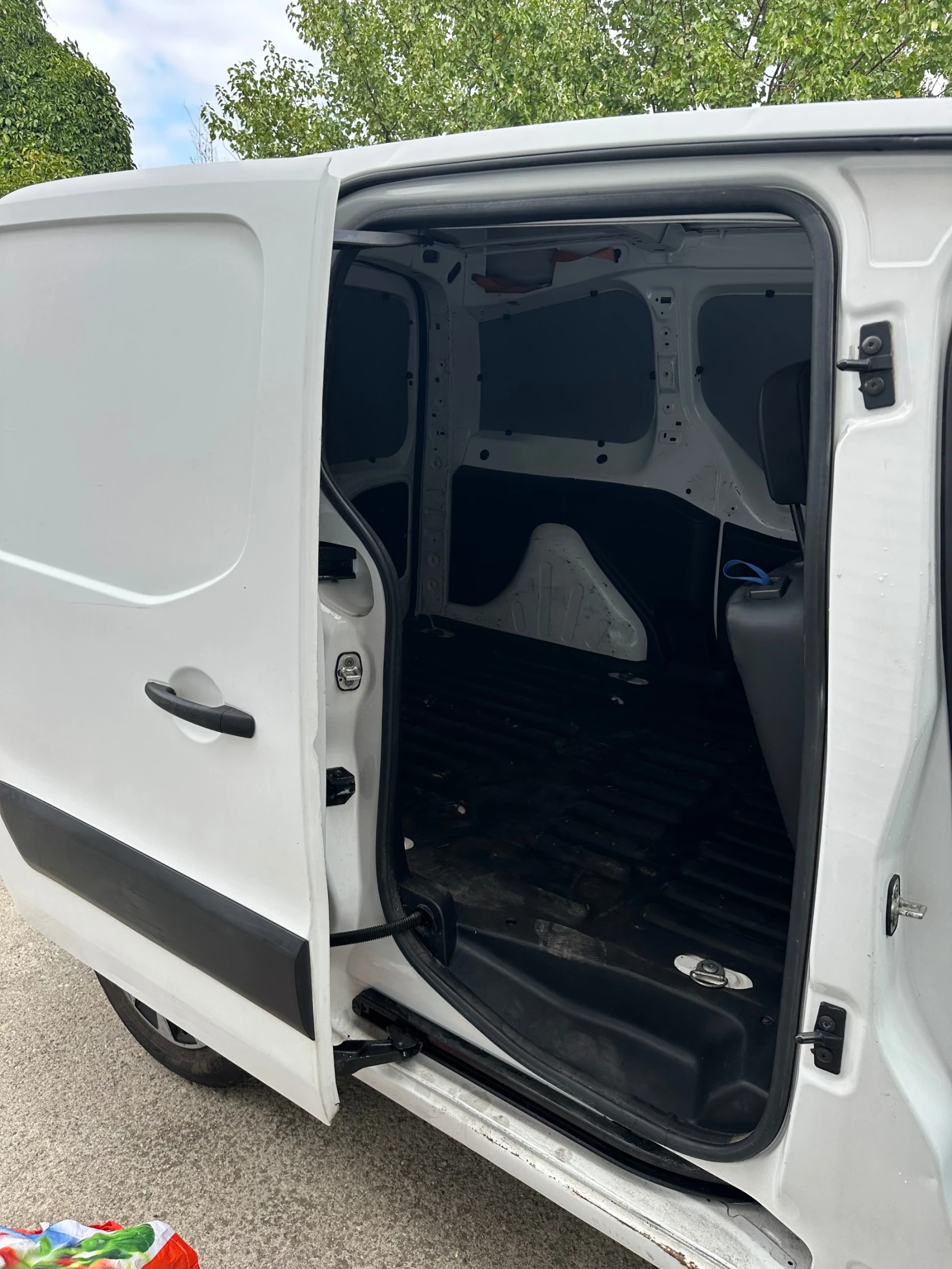 Citroen Berlingo 1.6   - изображение 9