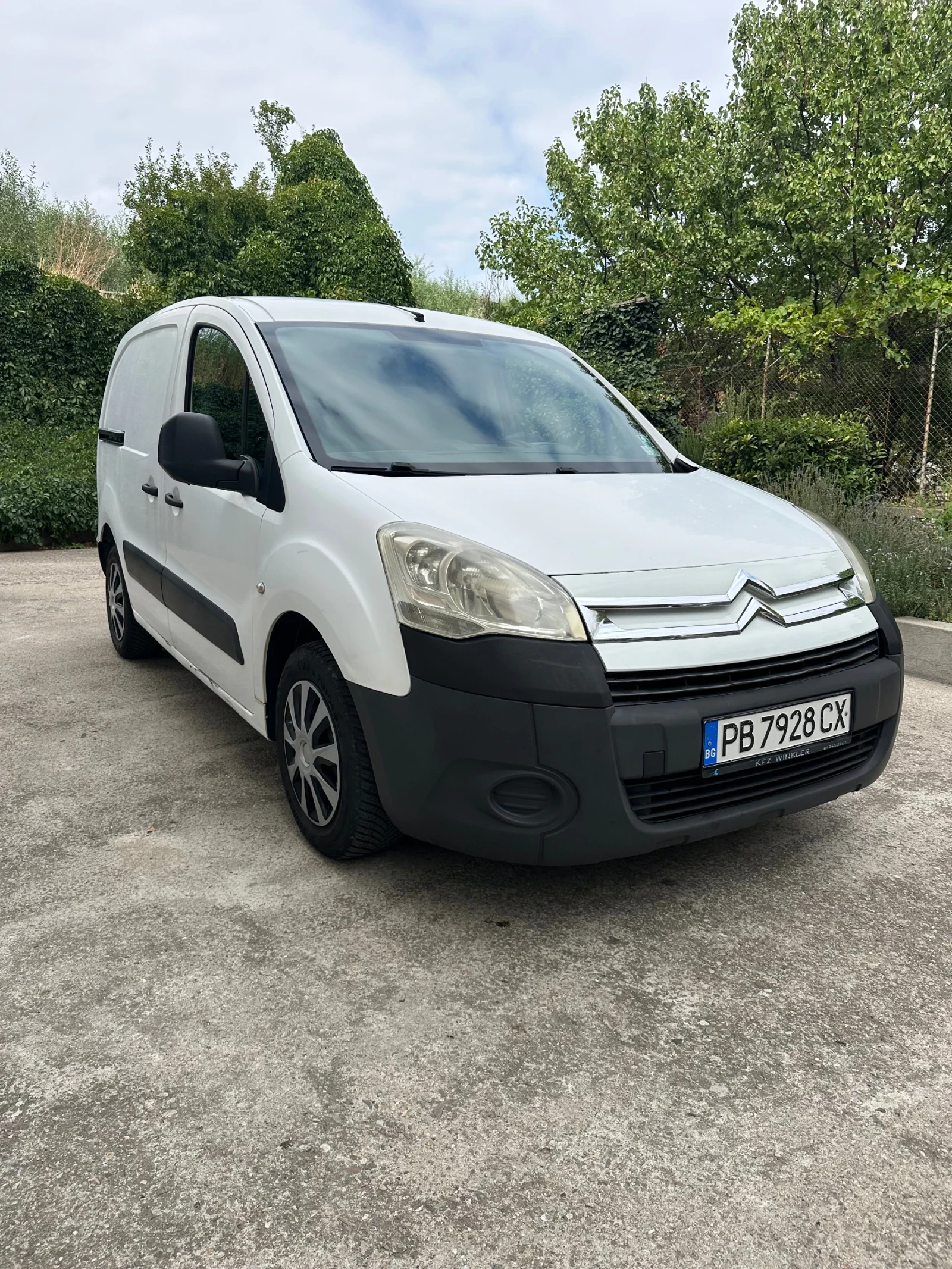 Citroen Berlingo 1.6   - изображение 2