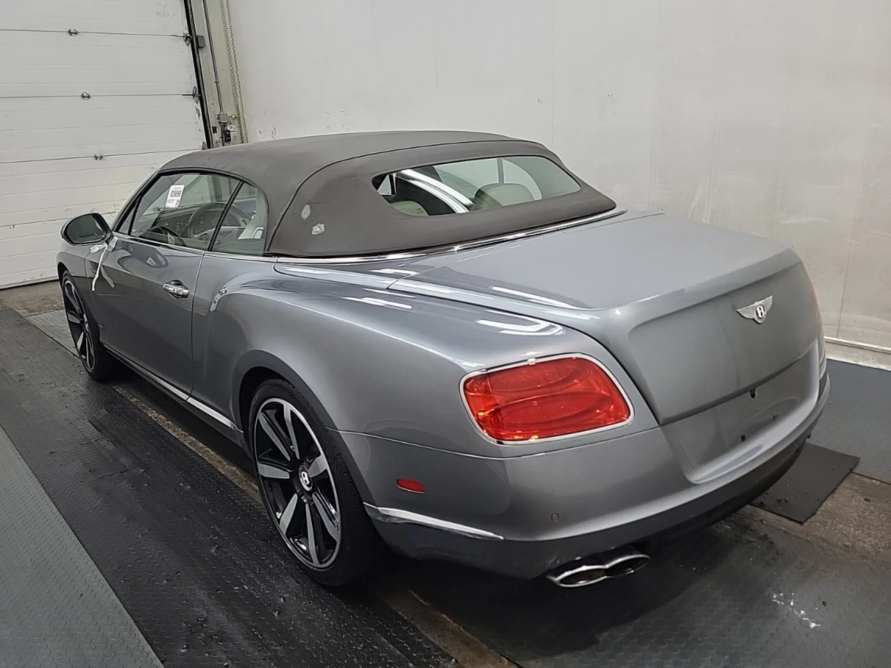 Bentley Continental gt CARFAX* АВТОФИНАНСИРАНЕ БЕЗ ПЪРВОНАЧАЛНА ВНОСКА - изображение 4
