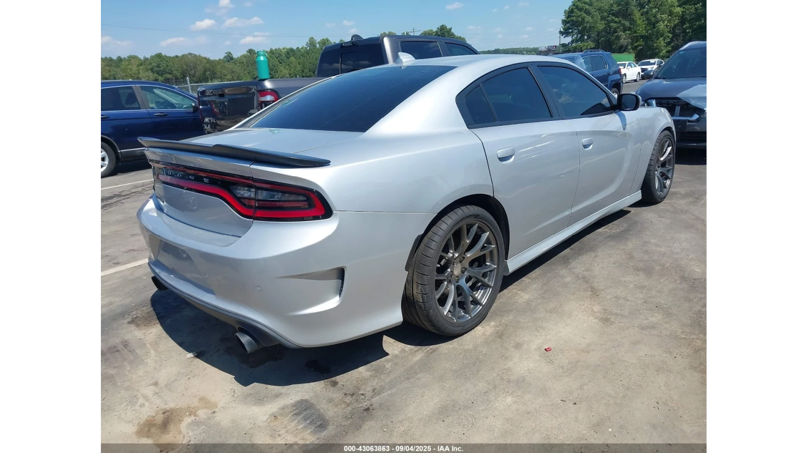 Dodge Charger Scatpack - изображение 3