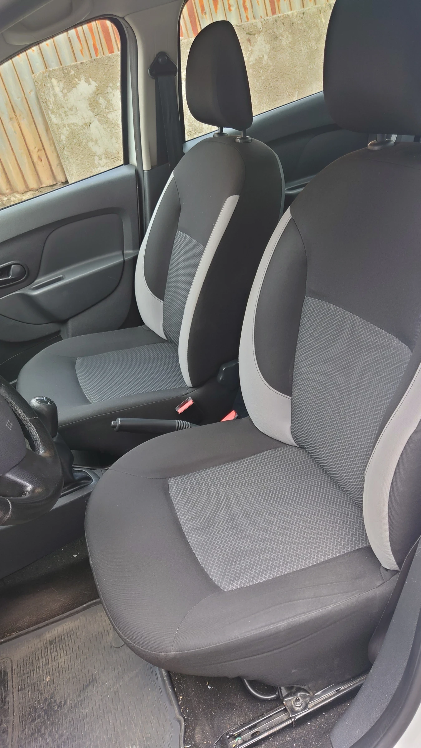 Dacia Logan 1.5 dCi | Mobile.bg � ����������� 13