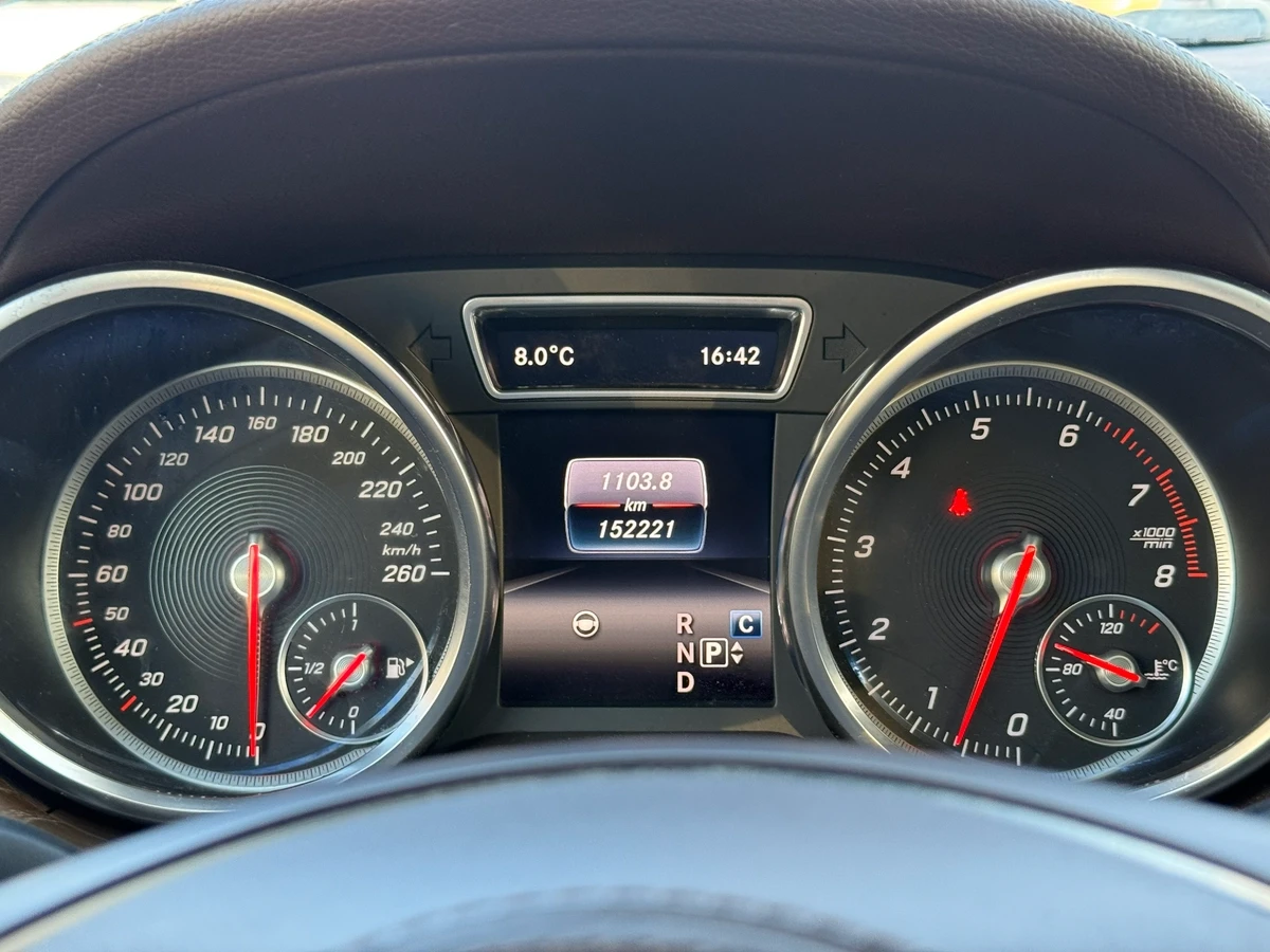 Mercedes-Benz GLS 450 4MATIC 7-местен - изображение 9