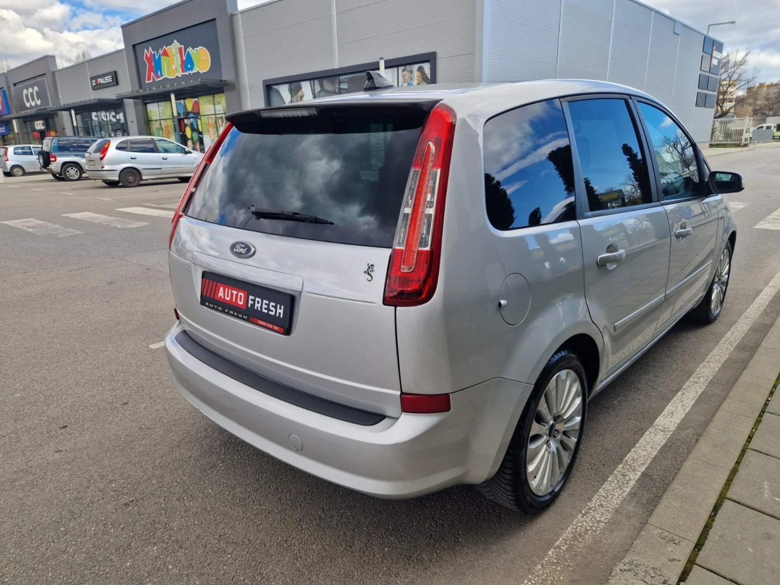 Ford C-max 1.6 / 90 к.с. Панорама  - изображение 3