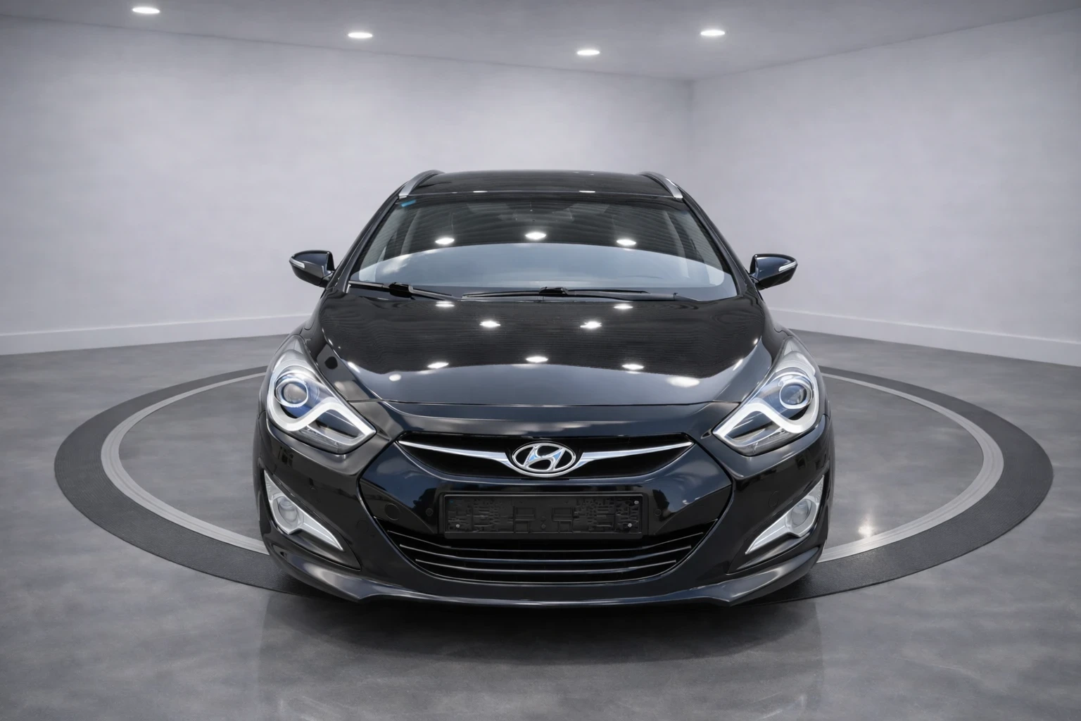 Hyundai I40 2.0 GDi KeyLess Navi 177к.с  Euro-5, снимка 2 - Автомобили и джипове - 53973581