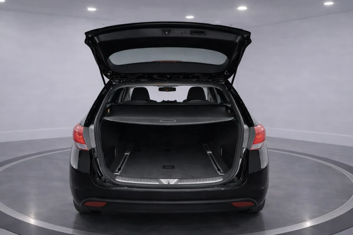 Hyundai I40 2.0 GDi KeyLess Navi 177к.с  Euro-5, снимка 17 - Автомобили и джипове - 53973581