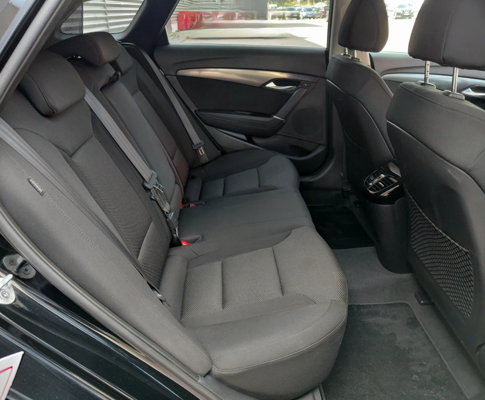 Hyundai I40 2.0 GDi KeyLess Navi 177к.с  Euro-5, снимка 10 - Автомобили и джипове - 53973581