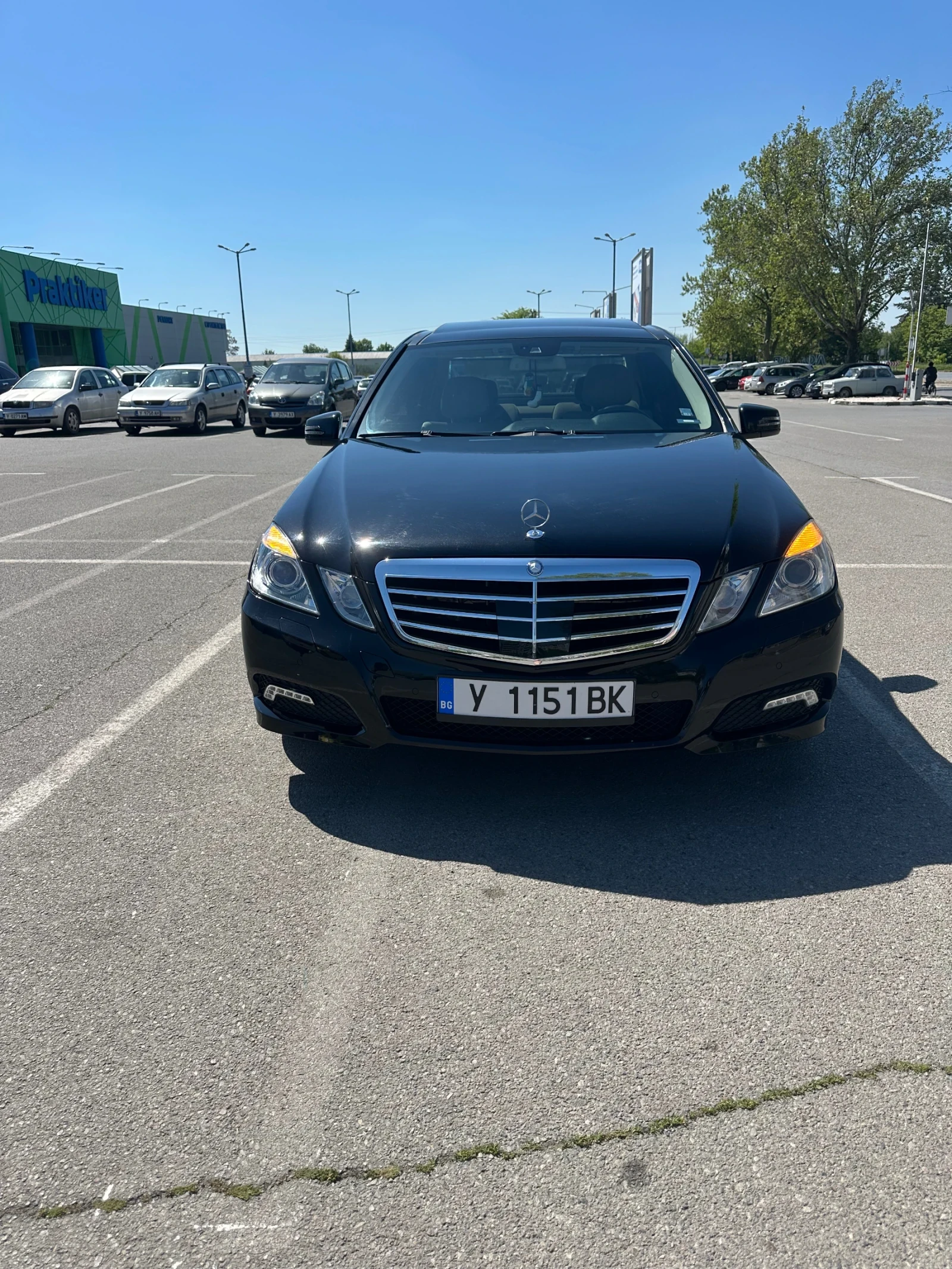 Mercedes-Benz E 500, снимка 3 - Автомобили и джипове - 54573276