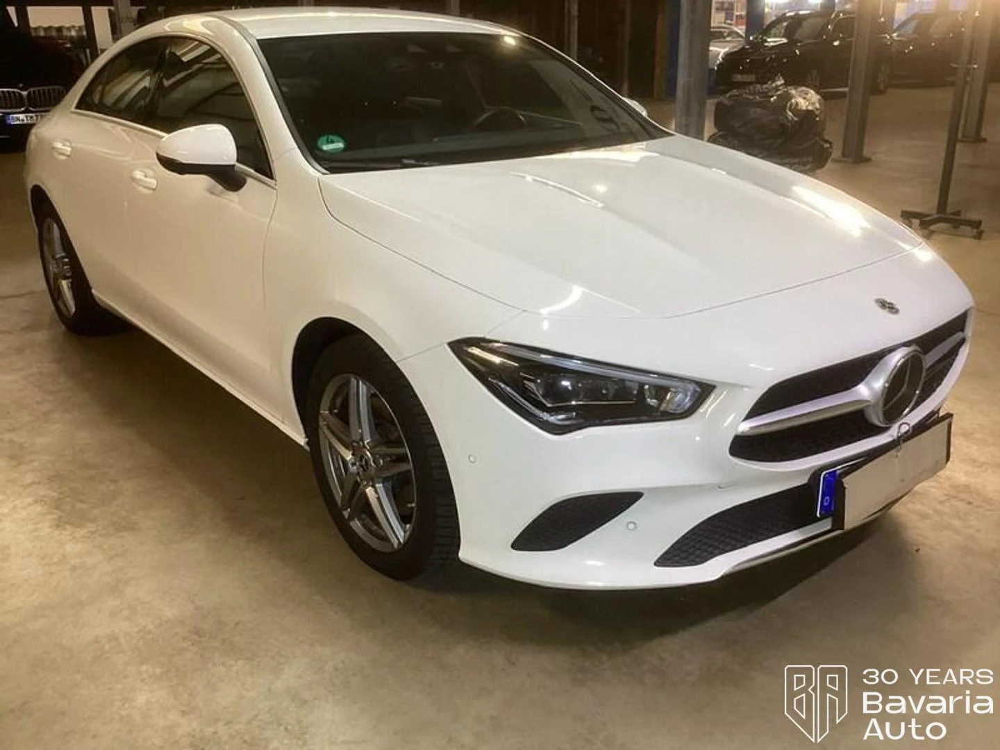 Mercedes-Benz 220 d AMG Line, снимка 4 - Автомобили и джипове - 54746331