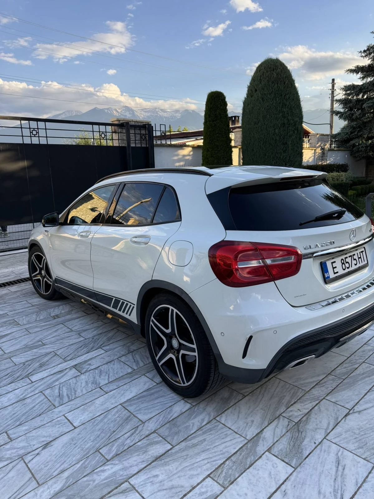 Mercedes-Benz GLA 220  CDI AMG 4MATIC , снимка 3 - Автомобили и джипове - 55043082