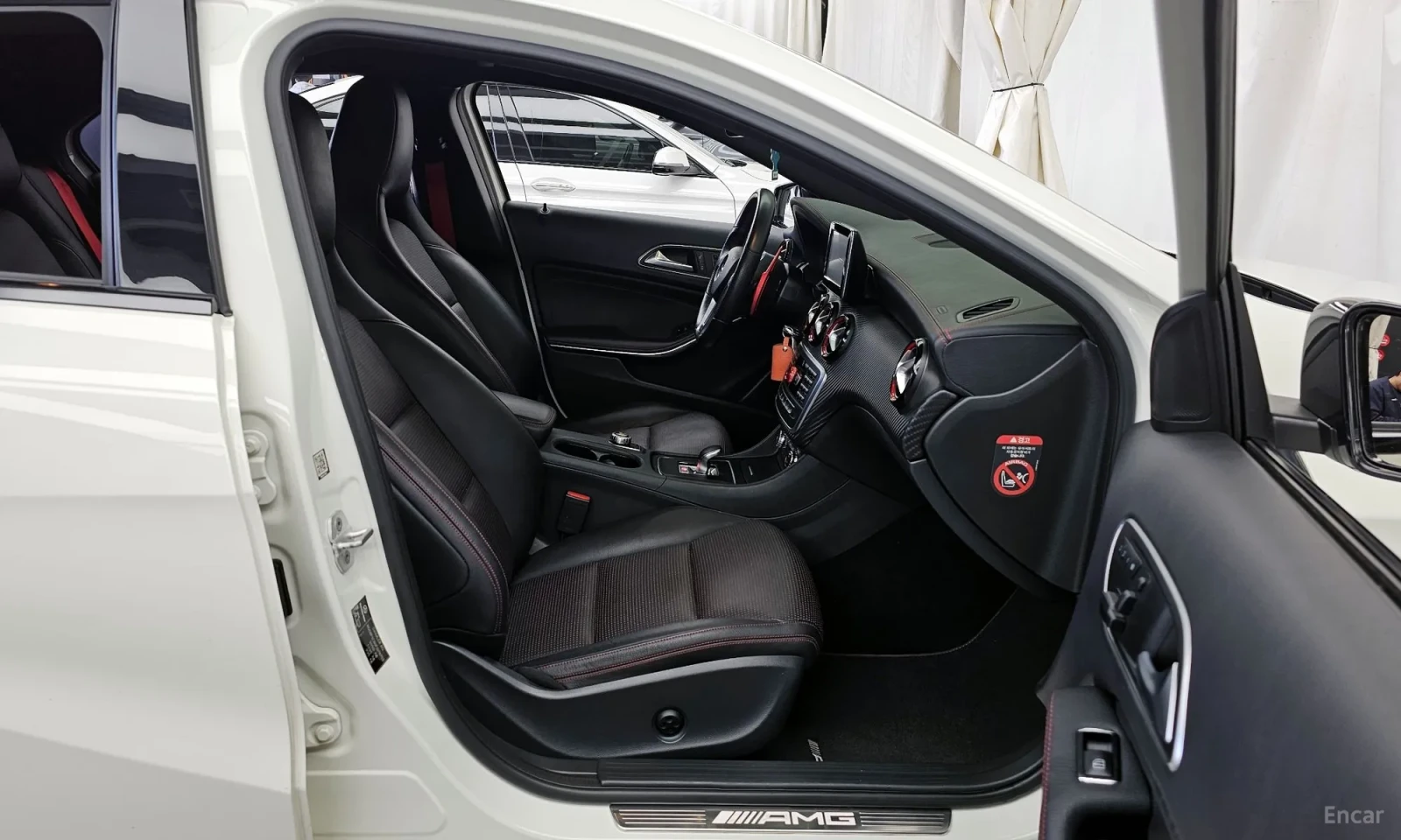 Mercedes-Benz A45 AMG 103000KM!!!* UNIKAT* AMG* , снимка 11 - Автомобили и джипове - 55173230