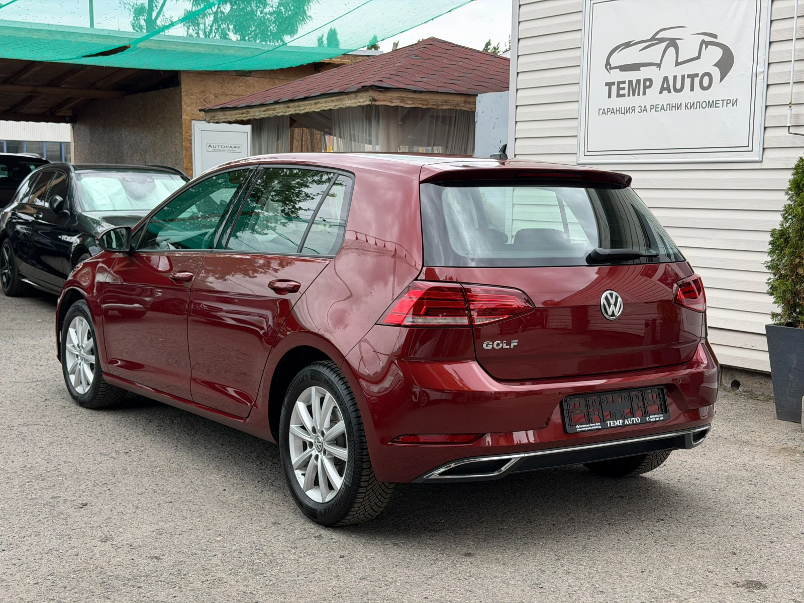 VW Golf 2.0TDI* 150к.с* СЕРВИЗНА КНИЖКА С ПЪЛНА ИСТОРИЯ В , снимка 7 - Автомобили и джипове - 55448068