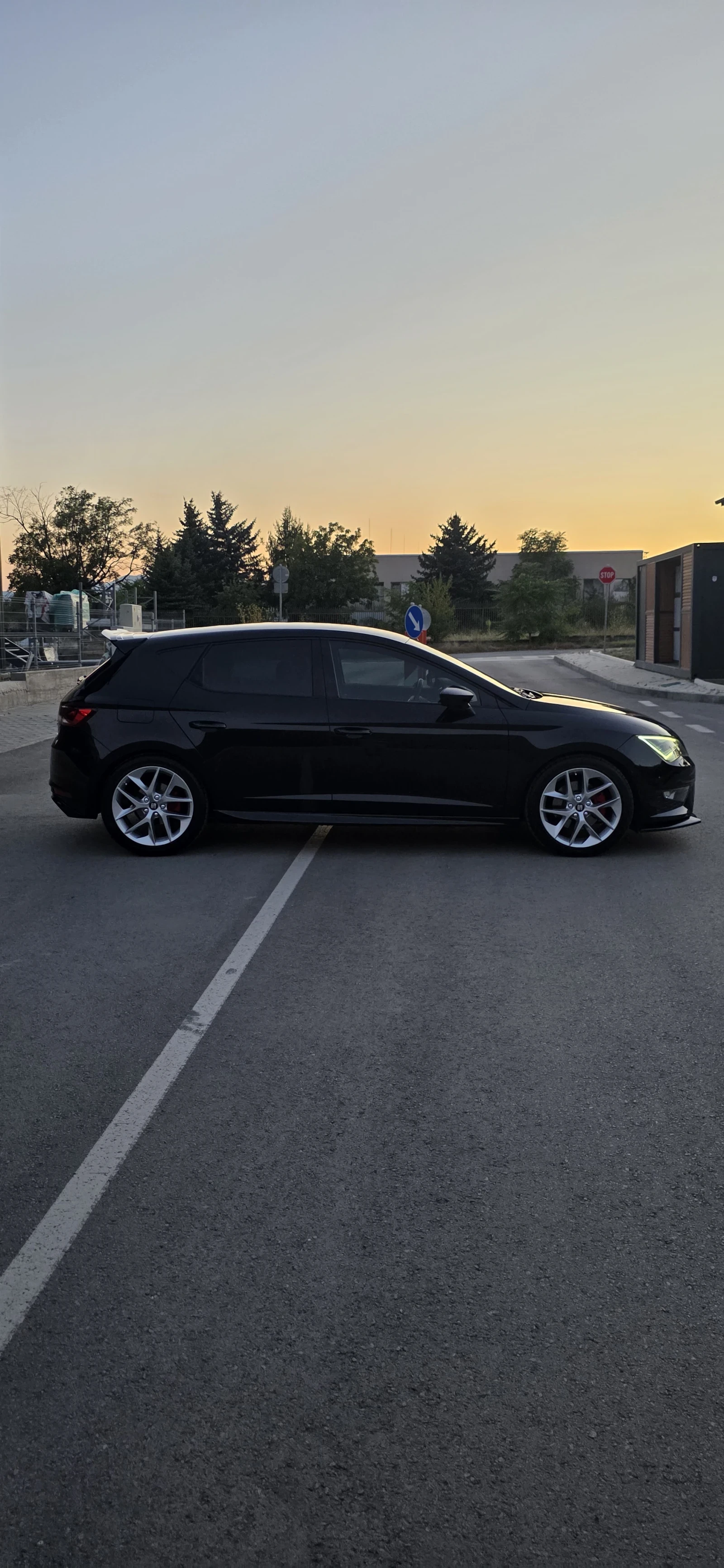 Seat Leon 2.0 TDI FR, снимка 7 - Автомобили и джипове - 55512394
