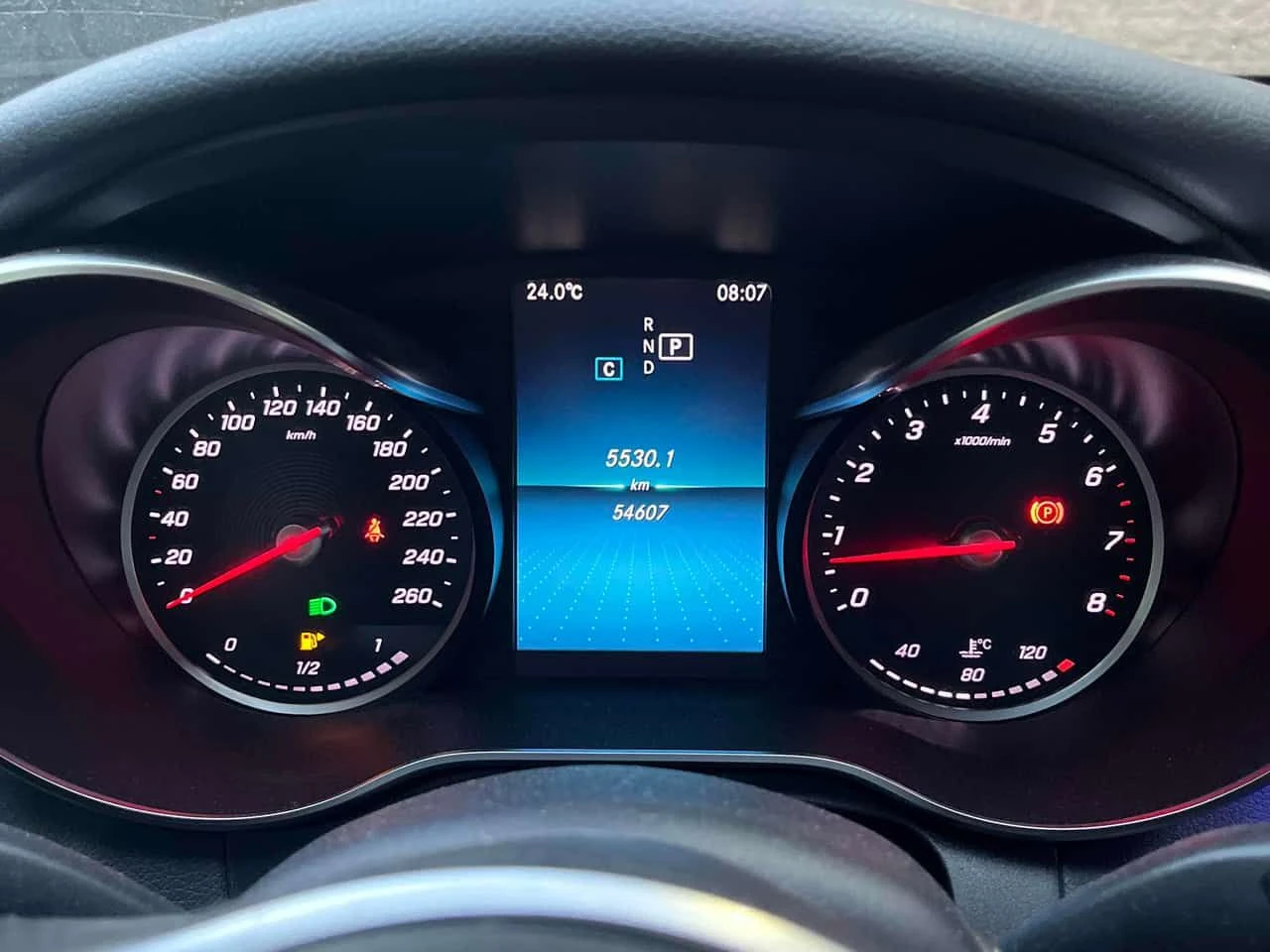 Mercedes-Benz C 300 4MATIC* DIS* AMBIENT* CARFAX* , снимка 8 - Автомобили и джипове - 55664304