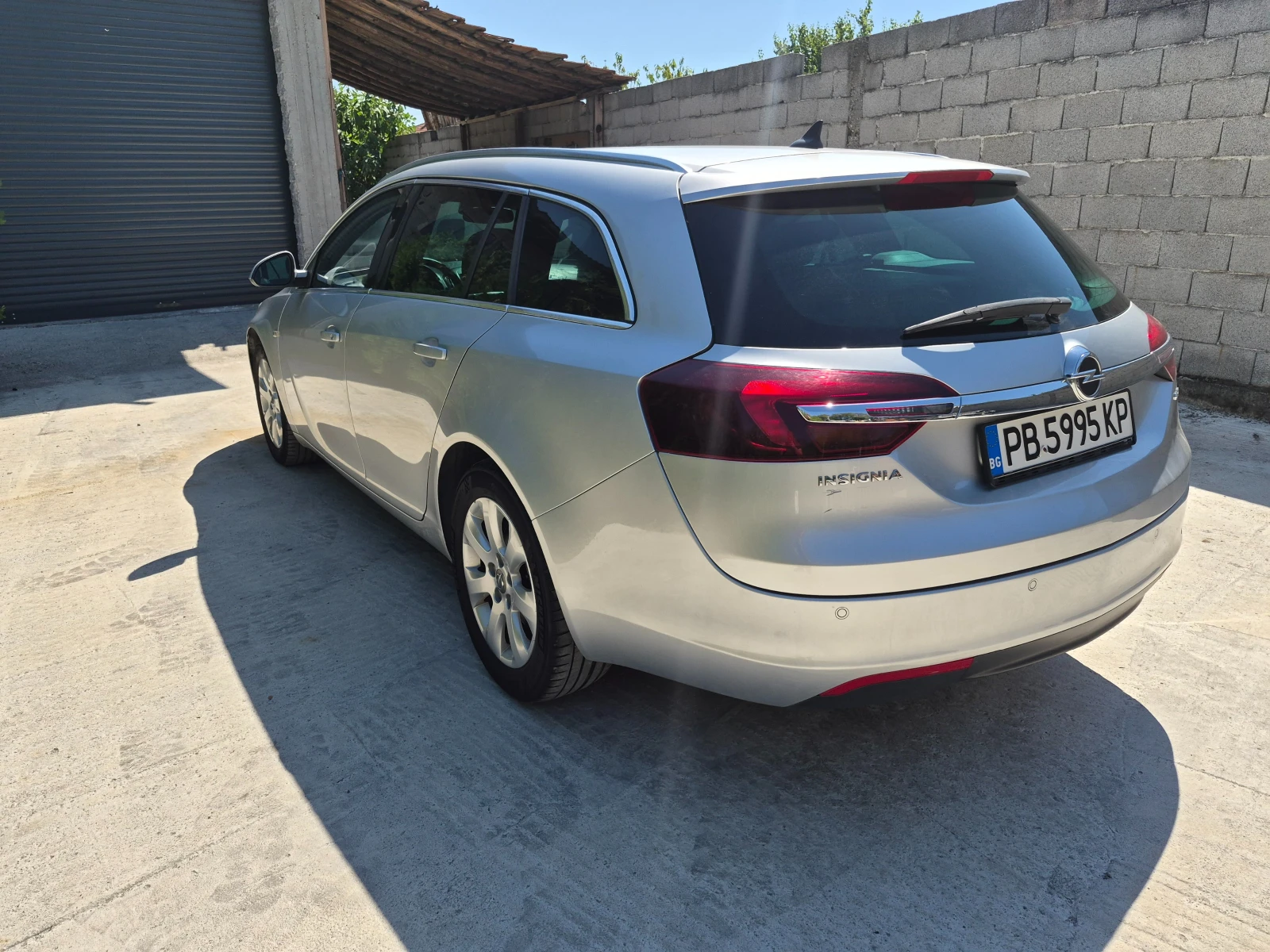 Opel Insignia 2.0 CDTI Фейслифт, снимка 6 - Автомобили и джипове - 56010063